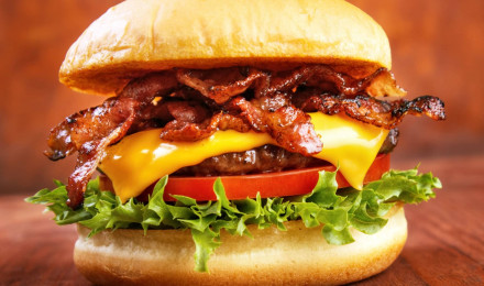 It's Not Your Imagination, There Is More Bacon On Fast Food Menus