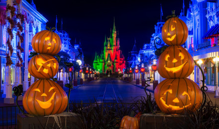 PHOTOS: New Halloween PhotoPass Wallpaper Now Available from Walt Disney World and Disneyland Resort News Today