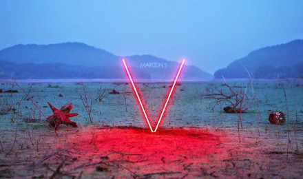 Download Caption: Maroon 5 V Album Cover Artwork Wallpaper