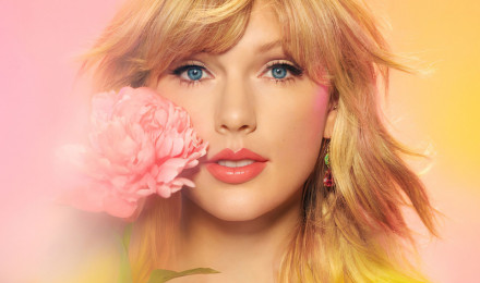 Taylor Swift for Apple Music Wallpaper 4K