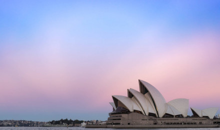 Download Sydney Opera House Full Screen Desktop Wallpaper