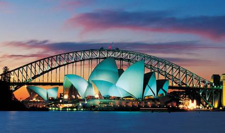 Sydney Australia Opera House And Harbour Bridge Desktop Wallpaper 2880x1800 : Wallpaper13.com