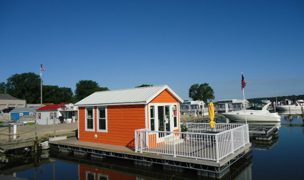 Floating Houses At Harborside Marina In Illinois