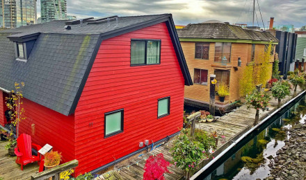 Float Homes in Vancouver BC