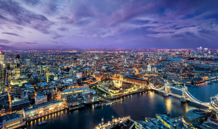 London City Wallpaper 4K, Cityscape, City lights, Dusk