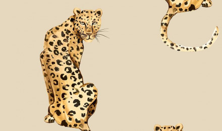 Daisy Bennett Leopard King Peel & Stick Wallpaper Oak