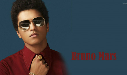 Download Step back in time with Bruno Mars Wallpaper