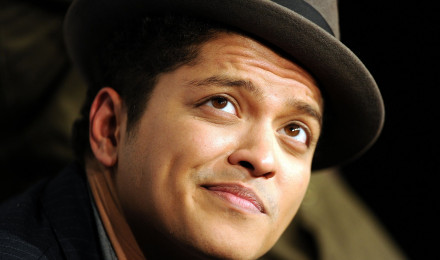 Bruno Mars Ultra HD Desktop Background Wallpaper for 4K UHD TV