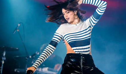 Dua Lipa Best HD Wallpaper 44936