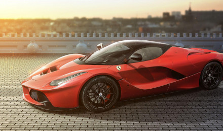 Ferrari LaFerrari Wallpaper