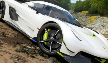 Download Forza Horizon 4 Koenigsegg Jesko Wallpaper