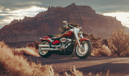 Harley Davidson Classic Cruiser Gets A Celebratory Makeover.​ Check Out The 2023 Fat Boy 114 Anniversary Edition ➡️  #HarleyDavidson #FatBoy #HD120 / X