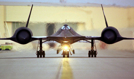 SR 71 Blackbird: Coolest Plane Ever