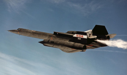 SR 71 Blackbird: The Cold War Spy Plane That's Still The World's Fastest Airplane