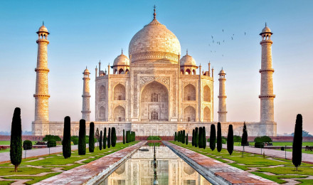 Taj Mahal HD Wallpaper