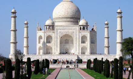 Taj Mahal in March