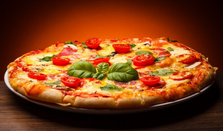 Food Pizza HD Wallpaper