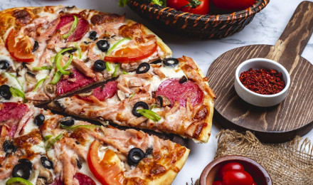 Food Pizza 4k Ultra HD Wallpaper