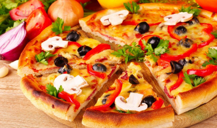 Download Wallpaper 1920x1080 pizza, cheese, pieces, tomatoes, paprika, mushrooms, parsley Full HD 1080p HD Background. Healthy pizza, Food photo, Delicious pizza