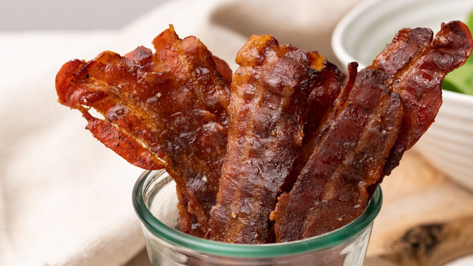 Maple Cinnamon Candied Bacon Recipe