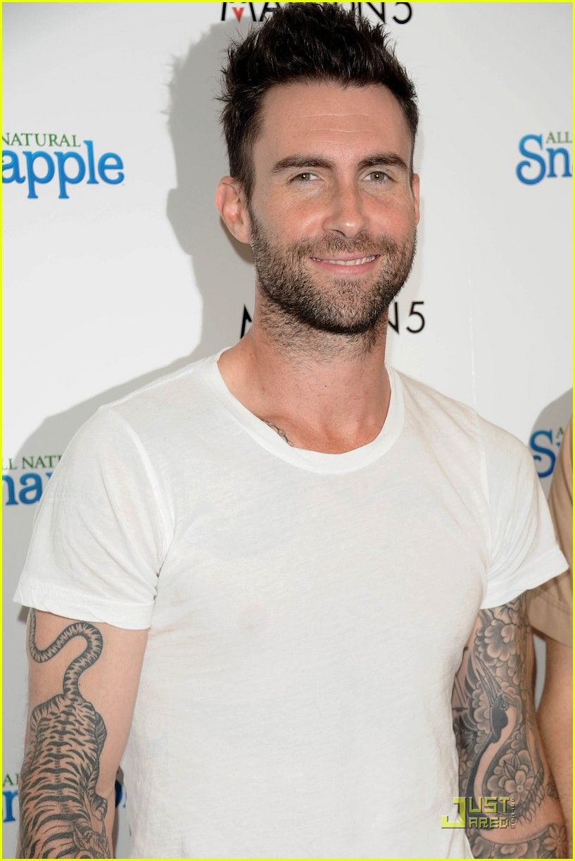 Adam Levine: Maroon 5 Snapple Launch Party!: Photo 2574184. Adam Levine, James Valentine, Jesse Carmichael, Maroon 5 Photo. Just Jared: Entertainment News