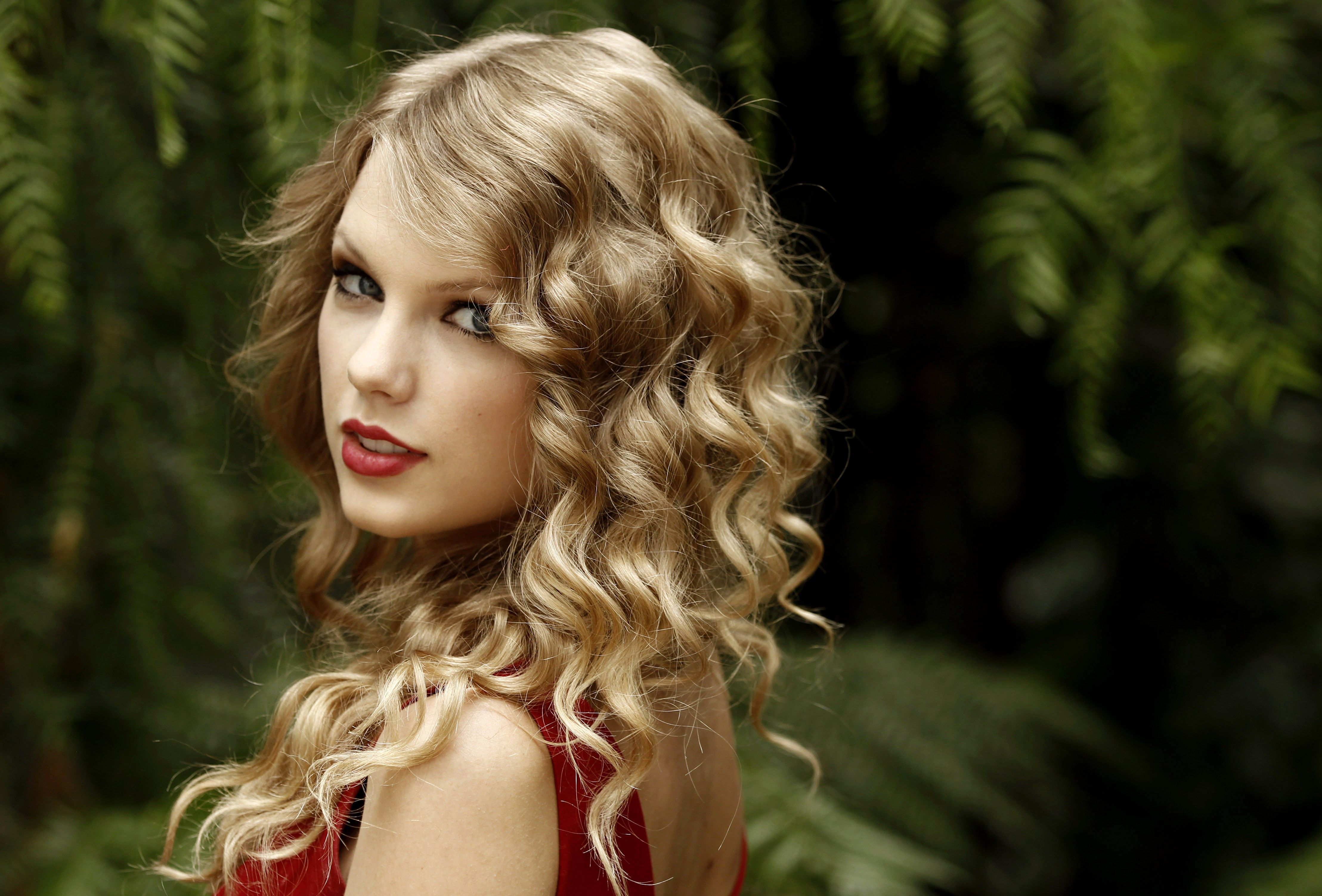 Taylor Swift 4k HD Celebrities, 4k Wallpaper, Image, Background, Photo and Picture