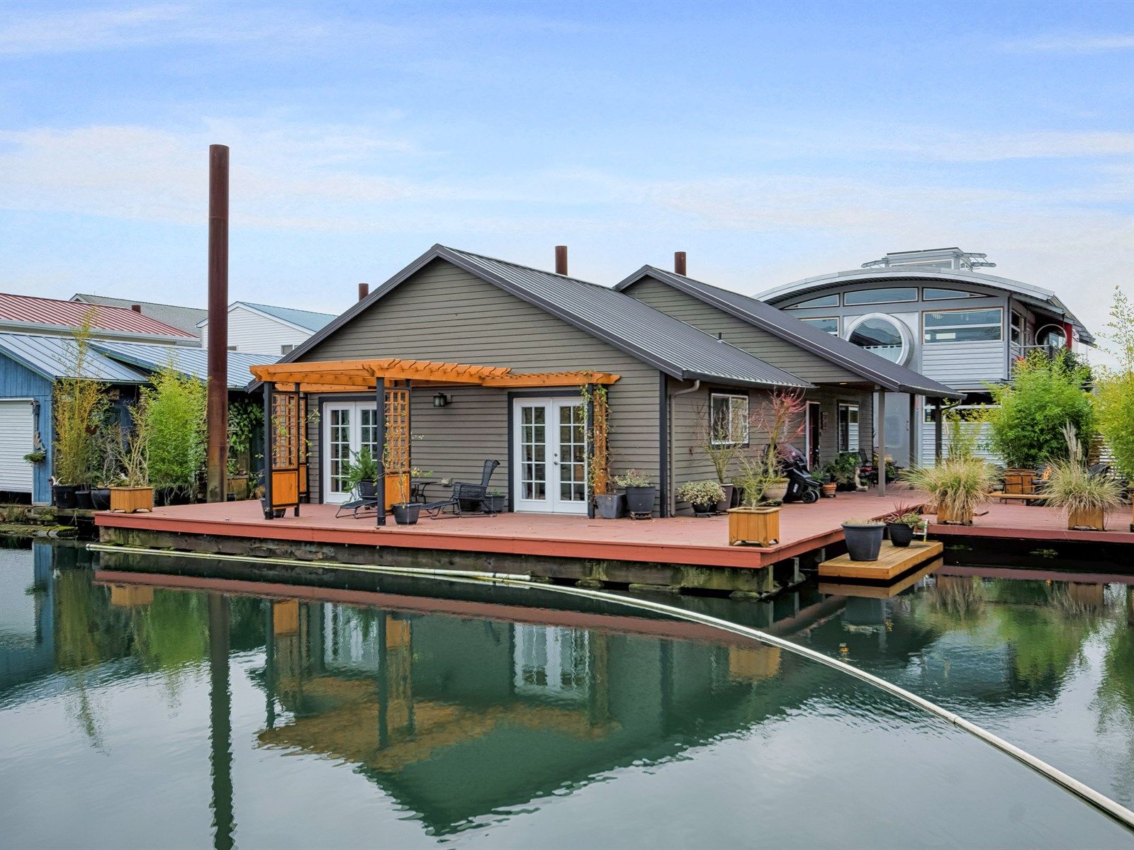 West Hayden Moorage Floating Home Divine Home & House Boat Real Estate Expert