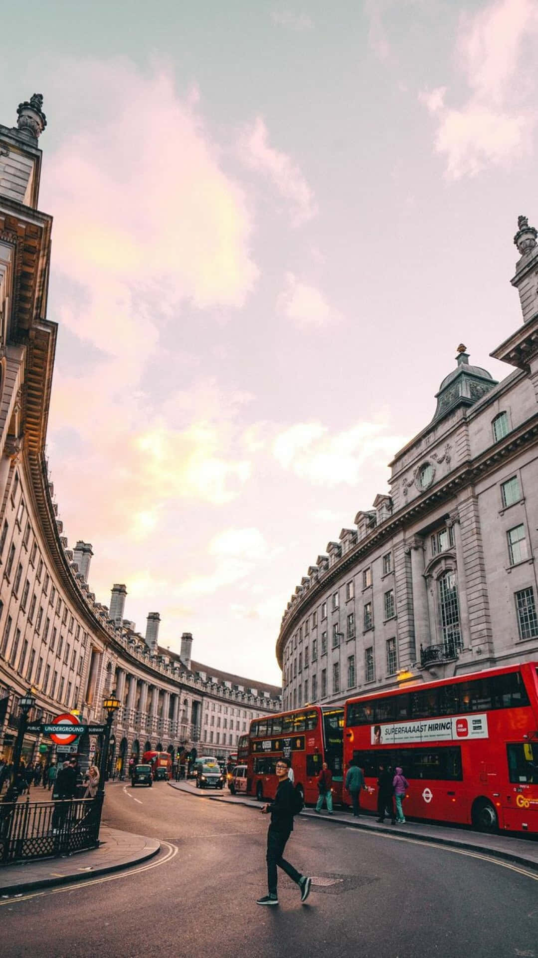 Download The iconic skyline of London showcased on an iPhone device Wallpaper - London