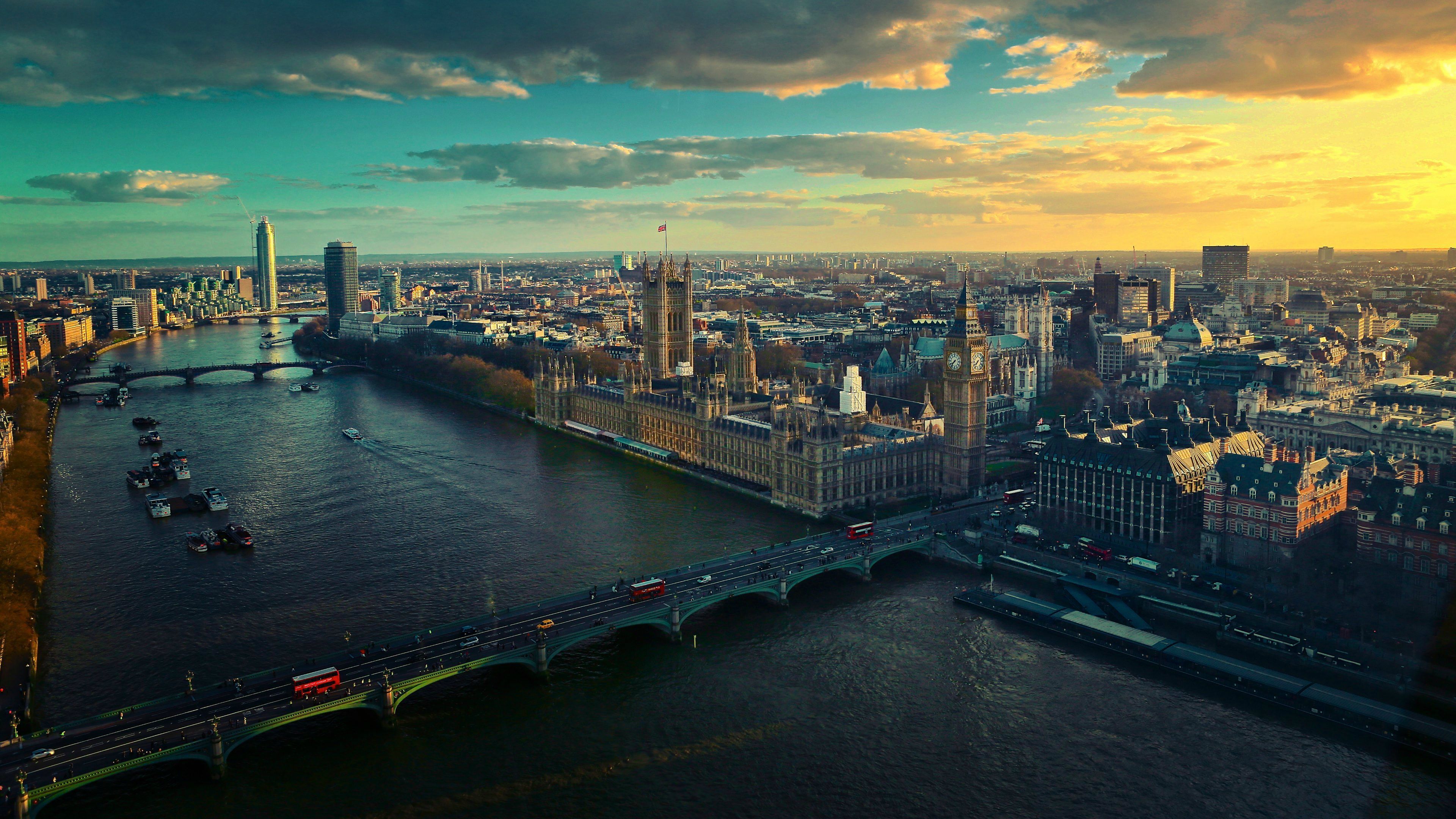 Urban view from London [3840 x 2160] - London