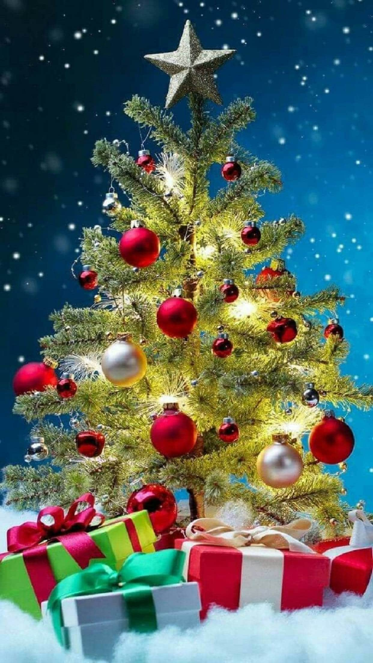 Try to Use 32 Christmas Wallpaper for iPhones