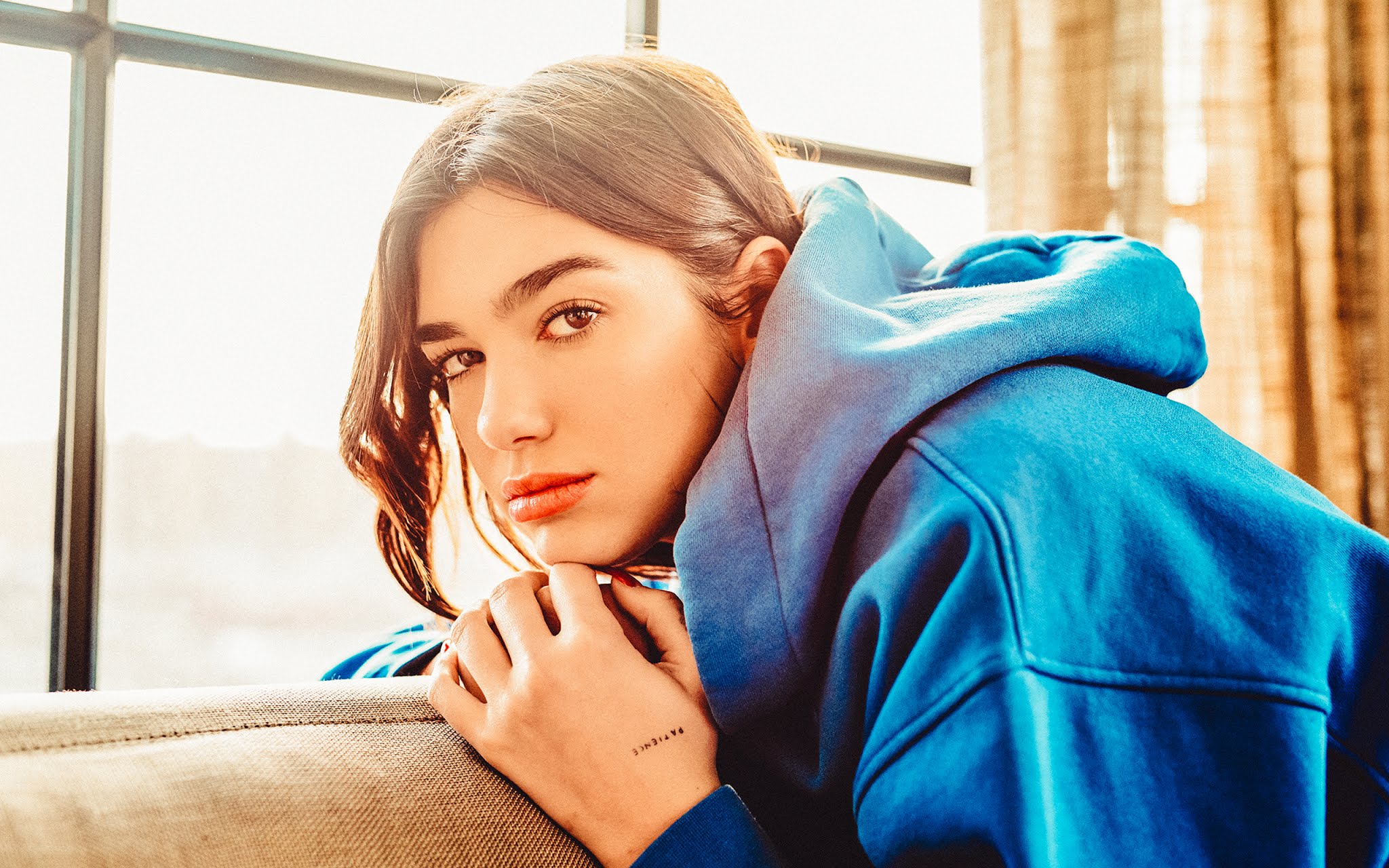 Dua Lipa Background Wallpaper 71621 2048x1280px