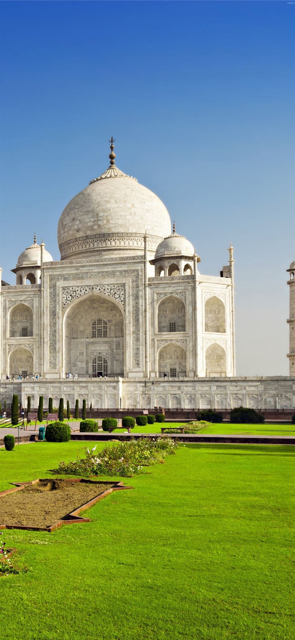 Free download the Taj Mahal HD Background wallpaper , beaty your iphone. #Taj Mahal most beautiful places to vis. Taj mahal, Taj mahal image, HD background