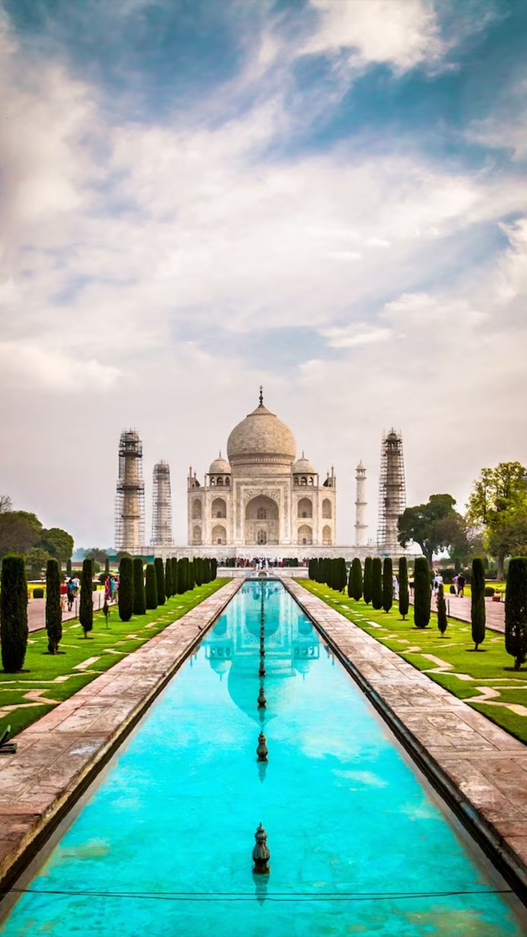 Some fascinating facts about Taj Mahal