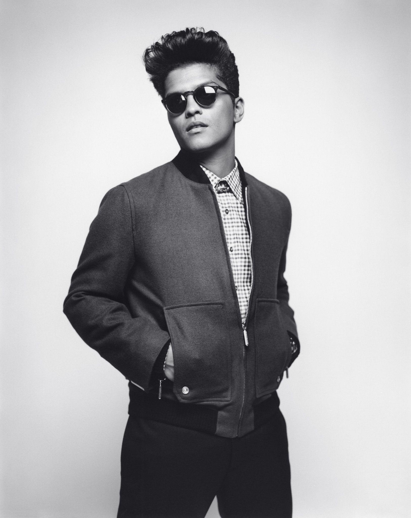 Bruno Mars 2017 Wallpaper