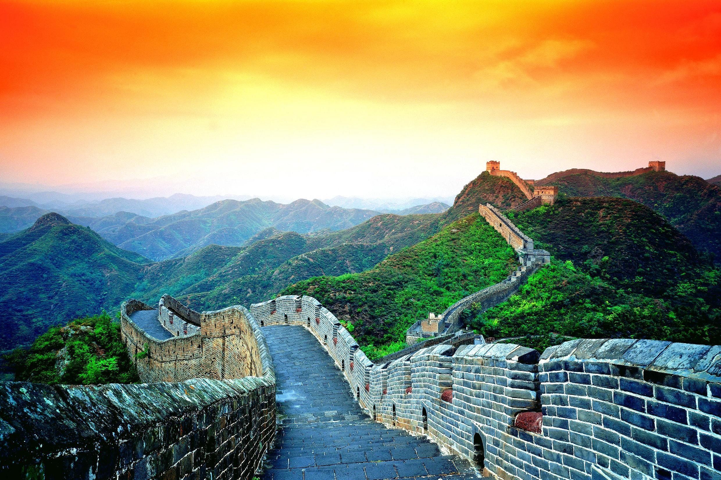 Great Wall of China HD Wallpaper / Desktop and Mobile Image & Photo