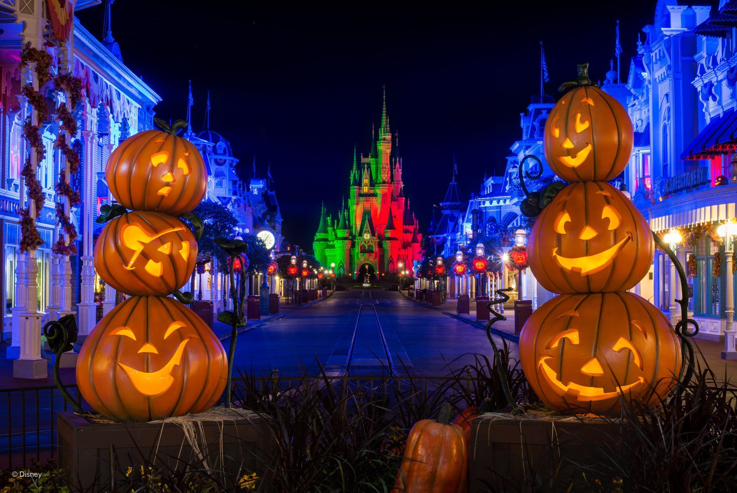 PHOTOS: New Halloween PhotoPass Wallpaper Now Available from Walt Disney World and Disneyland Resort News Today