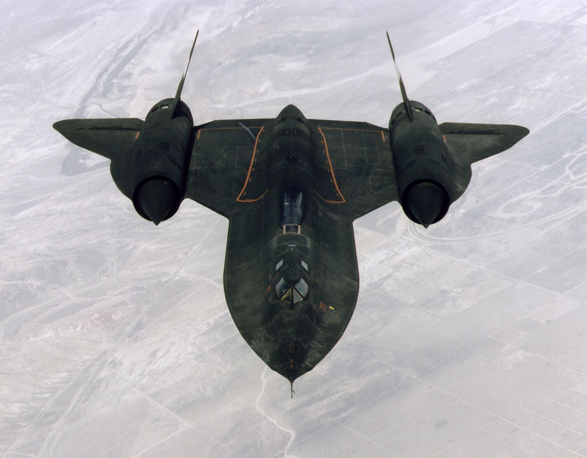 SR 71 Blackbird: The Cold War Spy Plane That's Still The World's Fastest Airplane