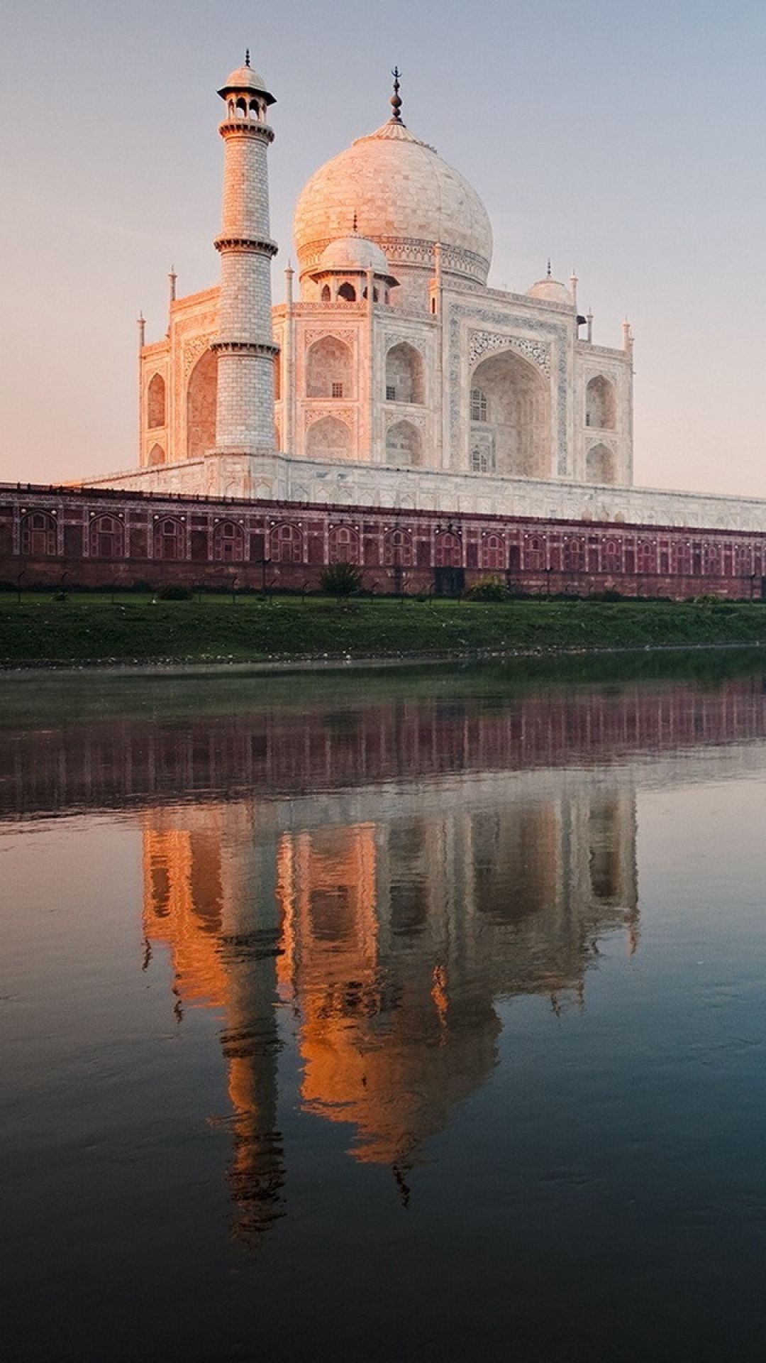 Best Taj Mahal iPhone Wallpaper