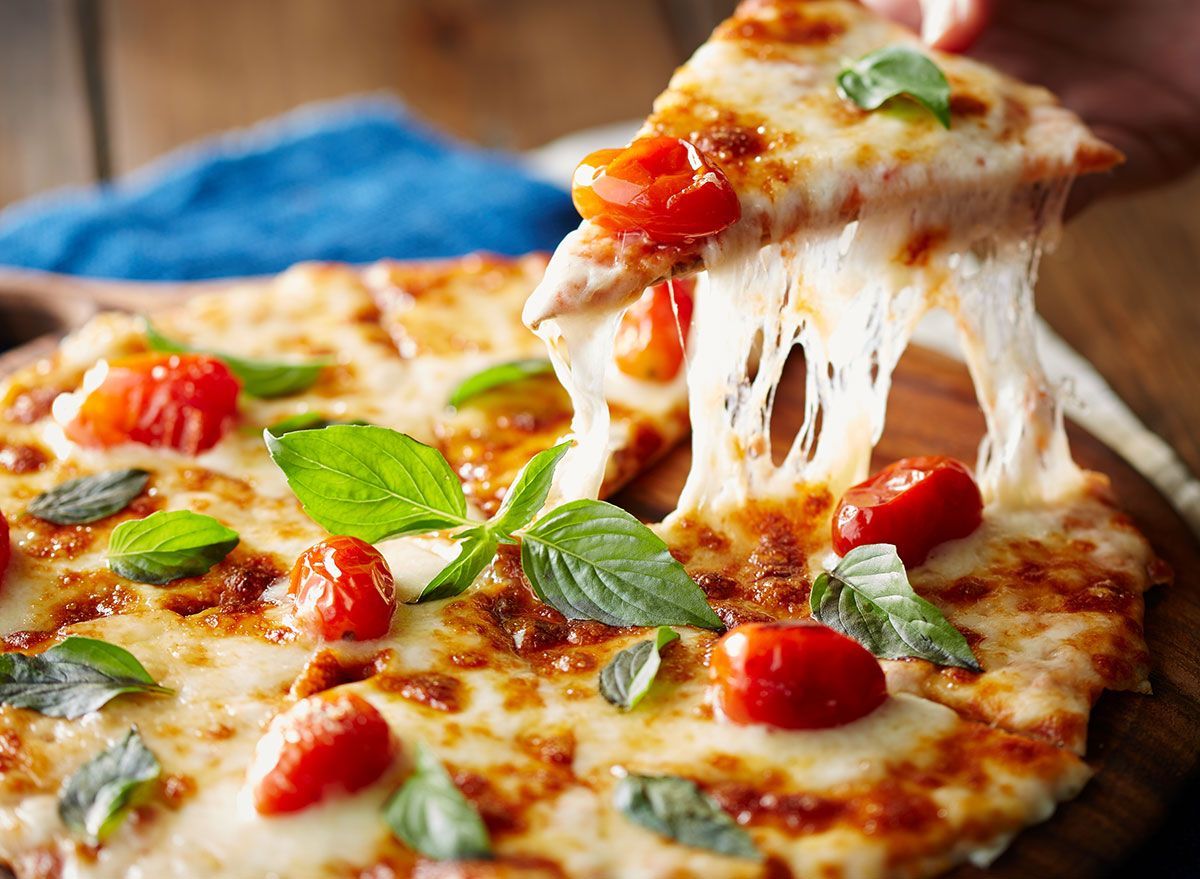 Pizza Is a More Nutritious Breakfast Than This Popular Food, Experts Say